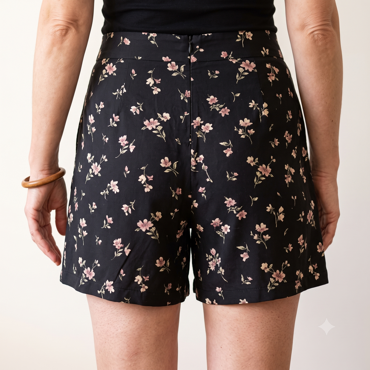 Ruffle Shorts Sewing Pattern PDF, Wrap Front Skort Pattern, 8 Versions in One File, Elastic or Zip Waist, Sizes US 2-14 / EU 34-46, Instant Download